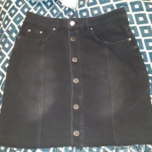 H&M button down skirt
